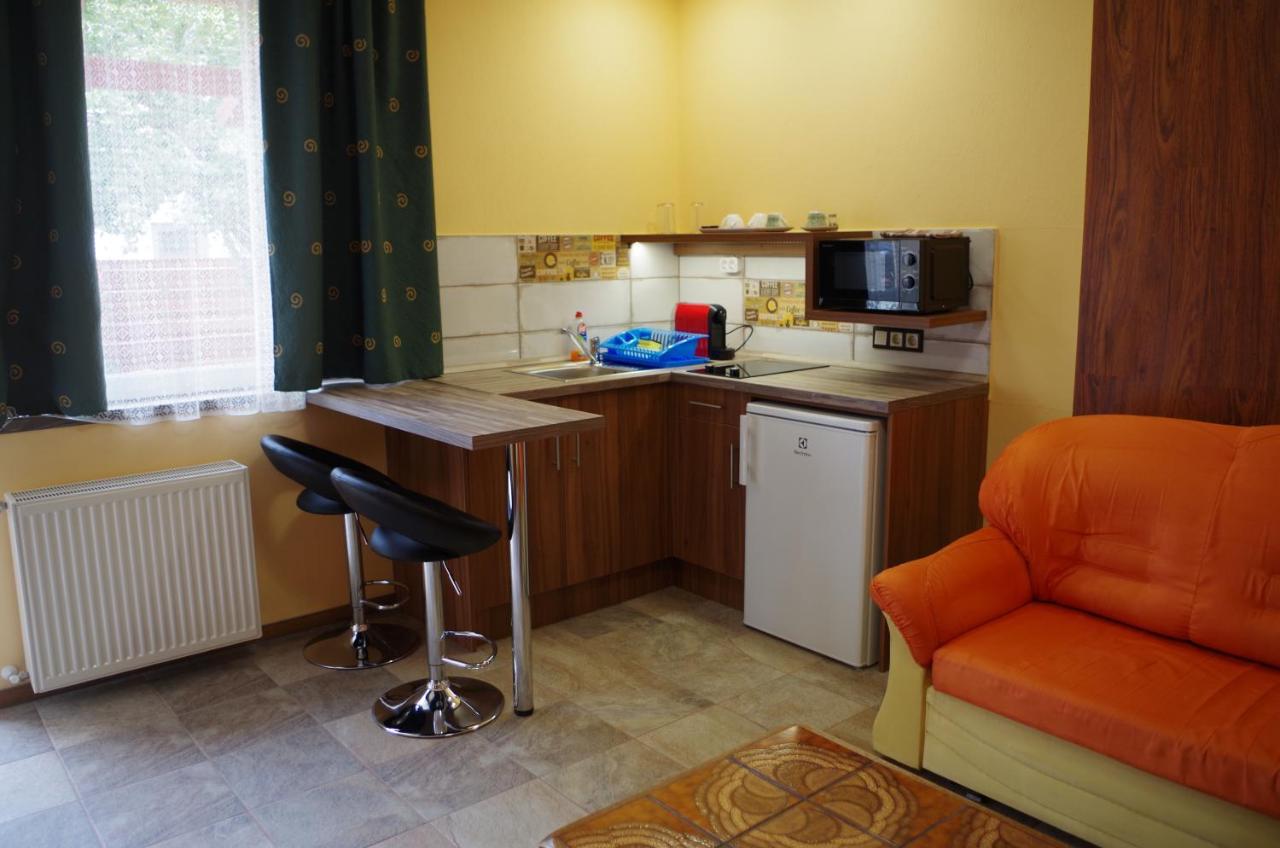 Aranyhal Apartman ヘーヴィーズ エクステリア 写真