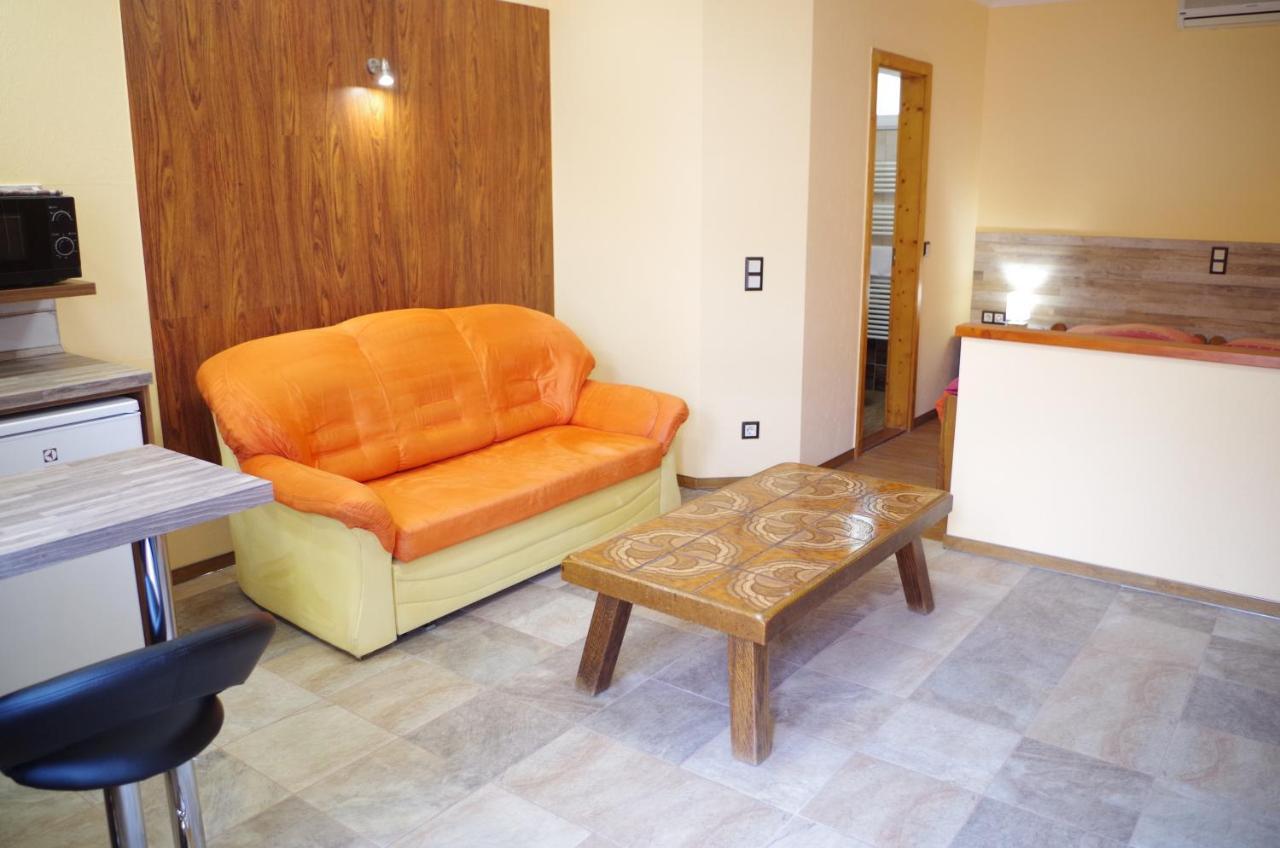 Aranyhal Apartman ヘーヴィーズ エクステリア 写真